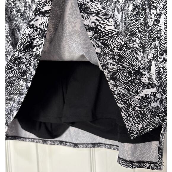 Tranquility Women’s XL Active Skort Black White Tennis Pickleball Athleisure - Picture 2 of 7